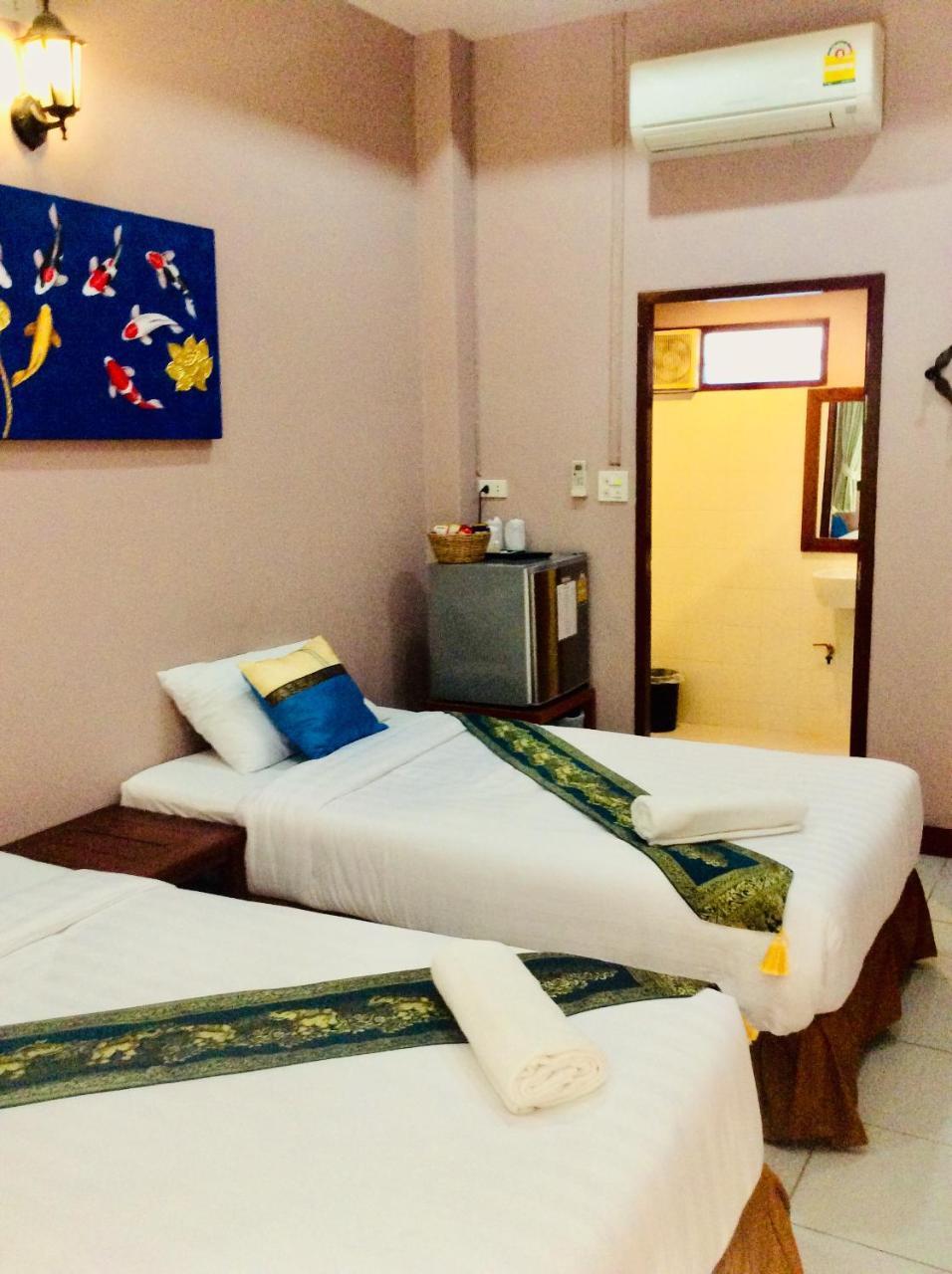 The Nine Guest House Kanchanaburi Exterior foto